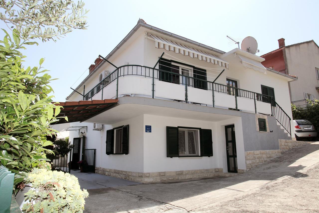 Apartment Eva Trogir Exterior foto
